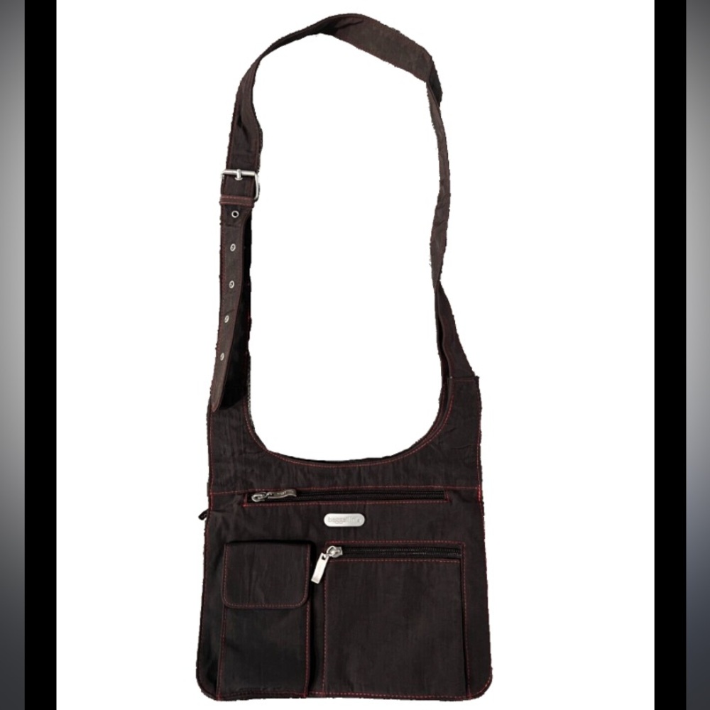 Like new Baggalini Messenger Jetsetter slim Crossbody